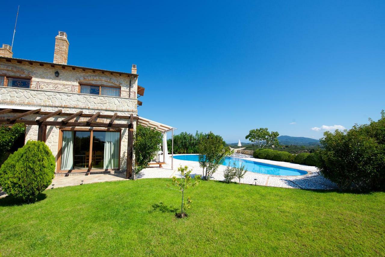 Villa Petrino Halikounas Exteriér fotografie